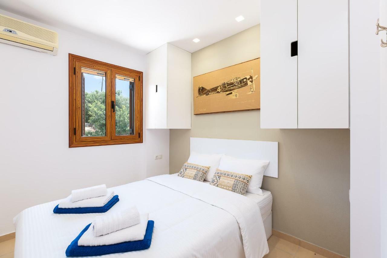 Villa Ypsilon Karotí 外观 照片